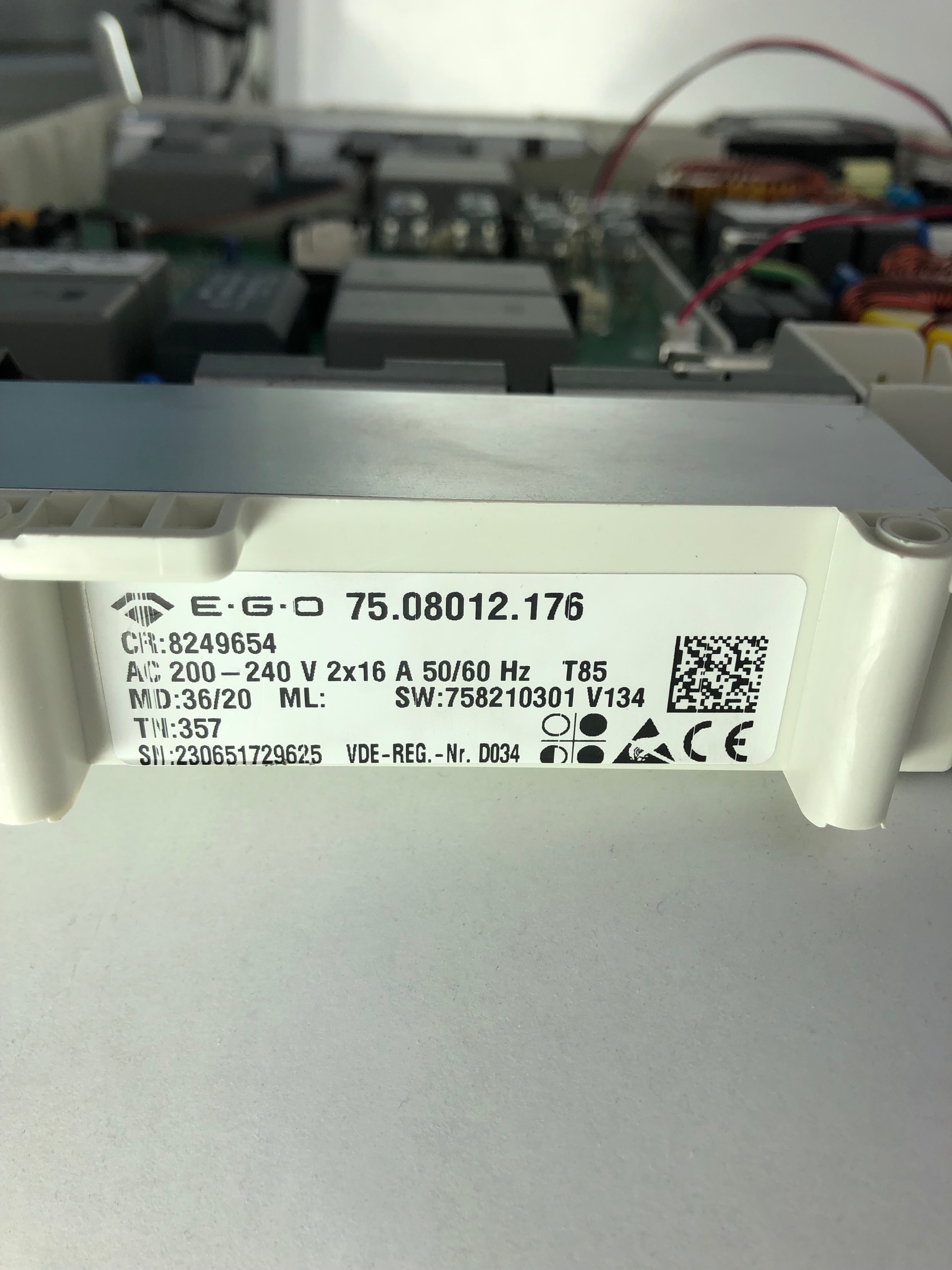 Riparazione elettronica del piano cottura a induzione Miele