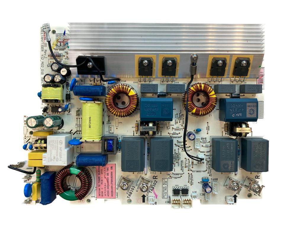 Riparazione scheda elettronica del piano cottura a induzione AEG